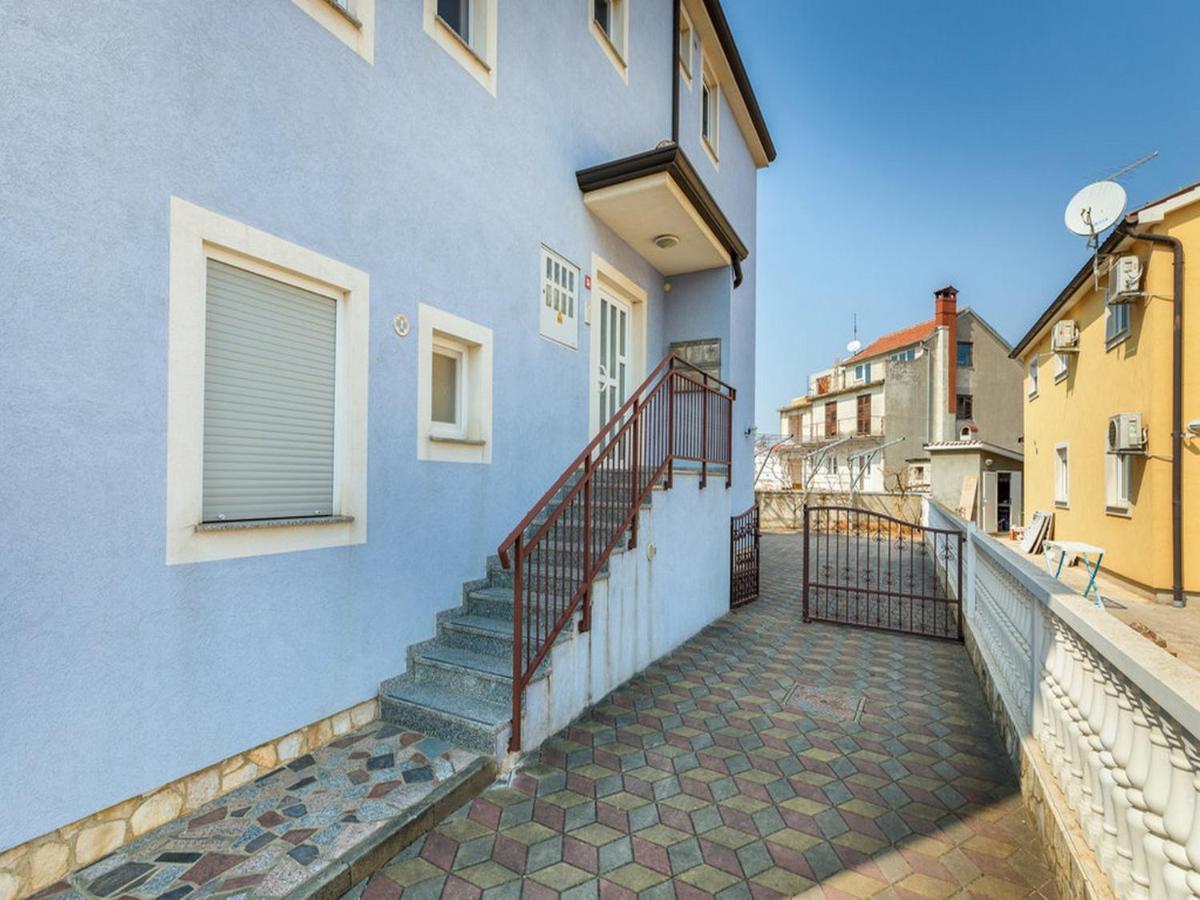 Apartment Dana Fažana Exteriör bild